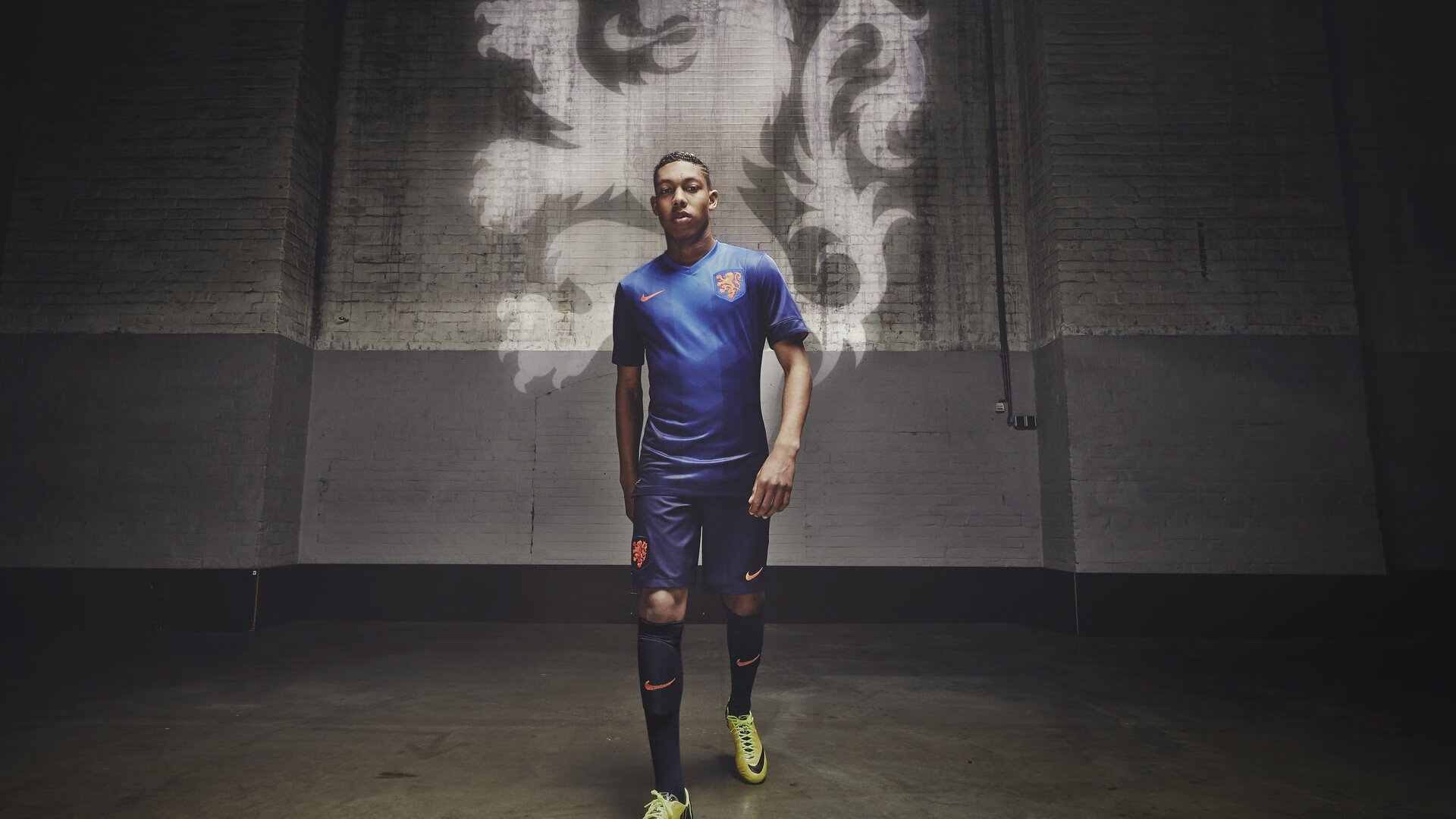 亚冠联赛国家队逆袭 球迷集体点赞,亚冠球队回国了吗