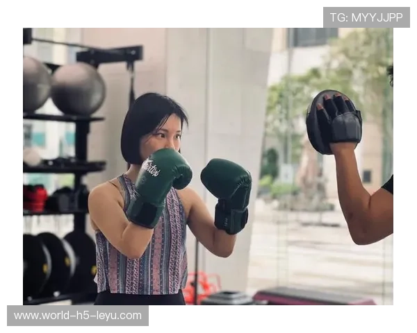 UFC擂台节奏与空间掌控训练：打造拳场中的制胜之道