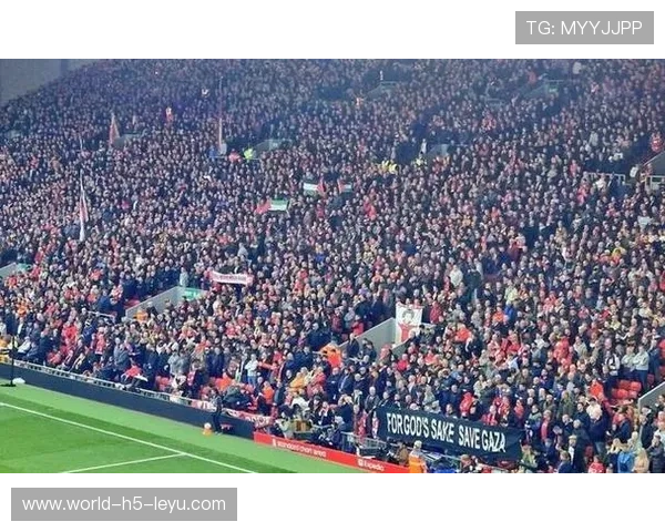 曼联目标明确,争四战役逐步推进 曼联目标明确,争四战役逐步推进